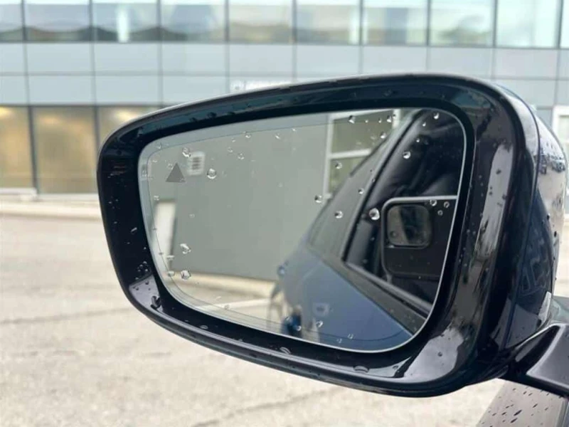 BMW 530 * PREMIUM ENHANCED | M SPORT PKG | HARMON KARDON S, снимка 7 - Автомобили и джипове - 53535405