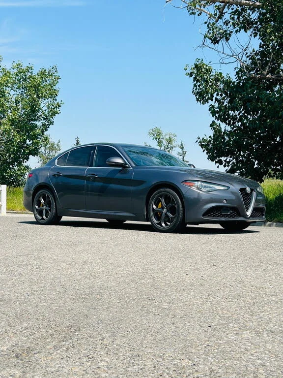 Alfa Romeo Giulia Ti Sport* CARFAX* АвтоКредит* (ЦЕНА ДО БГ)