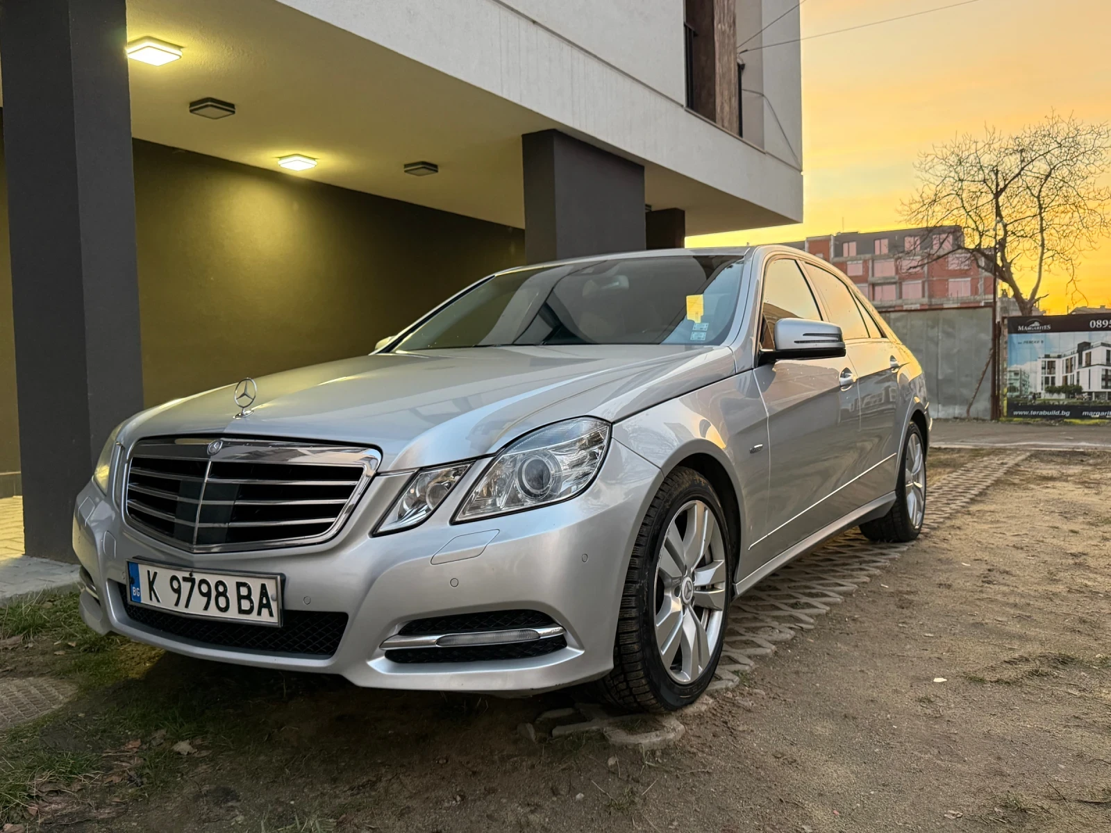 Mercedes-Benz E 350 OM642 265к.с., снимка 1