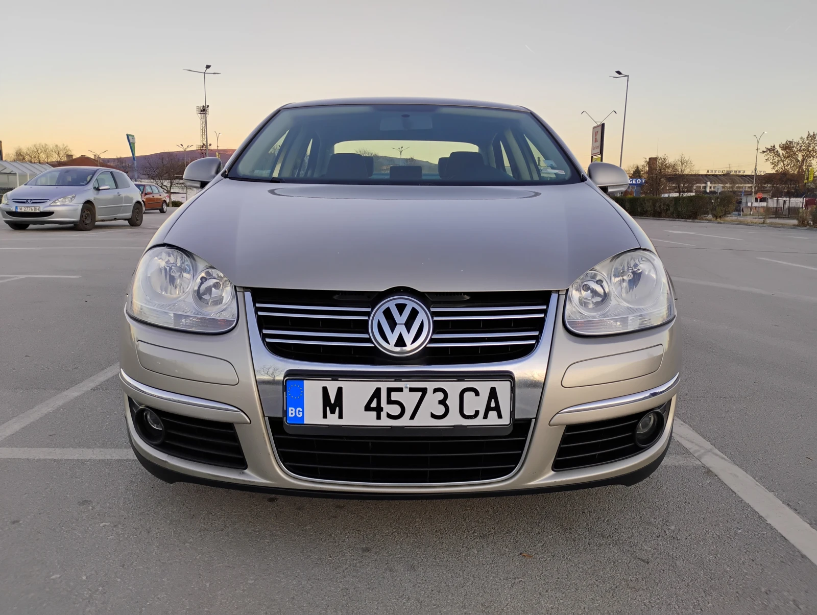 VW Jetta 1.9TDI* 105кс* КЛИМА* РЕГ*  - изображение 3