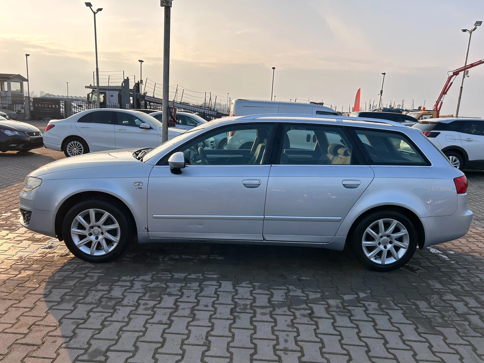 Seat Exeo 2.0TDI EURO 5 - изображение 9