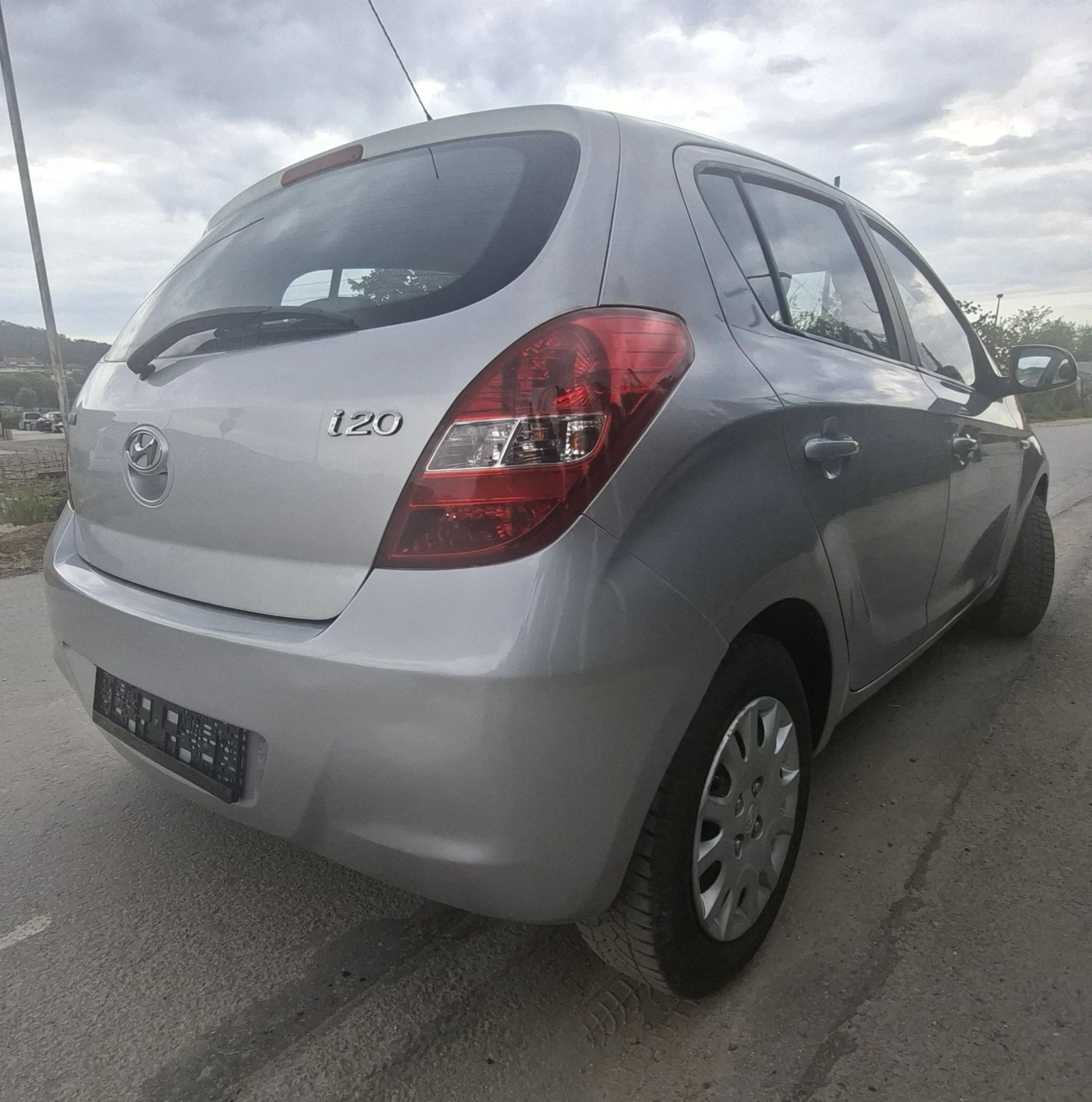Hyundai I20 1.2i 78к.с. 2012г. - изображение 7