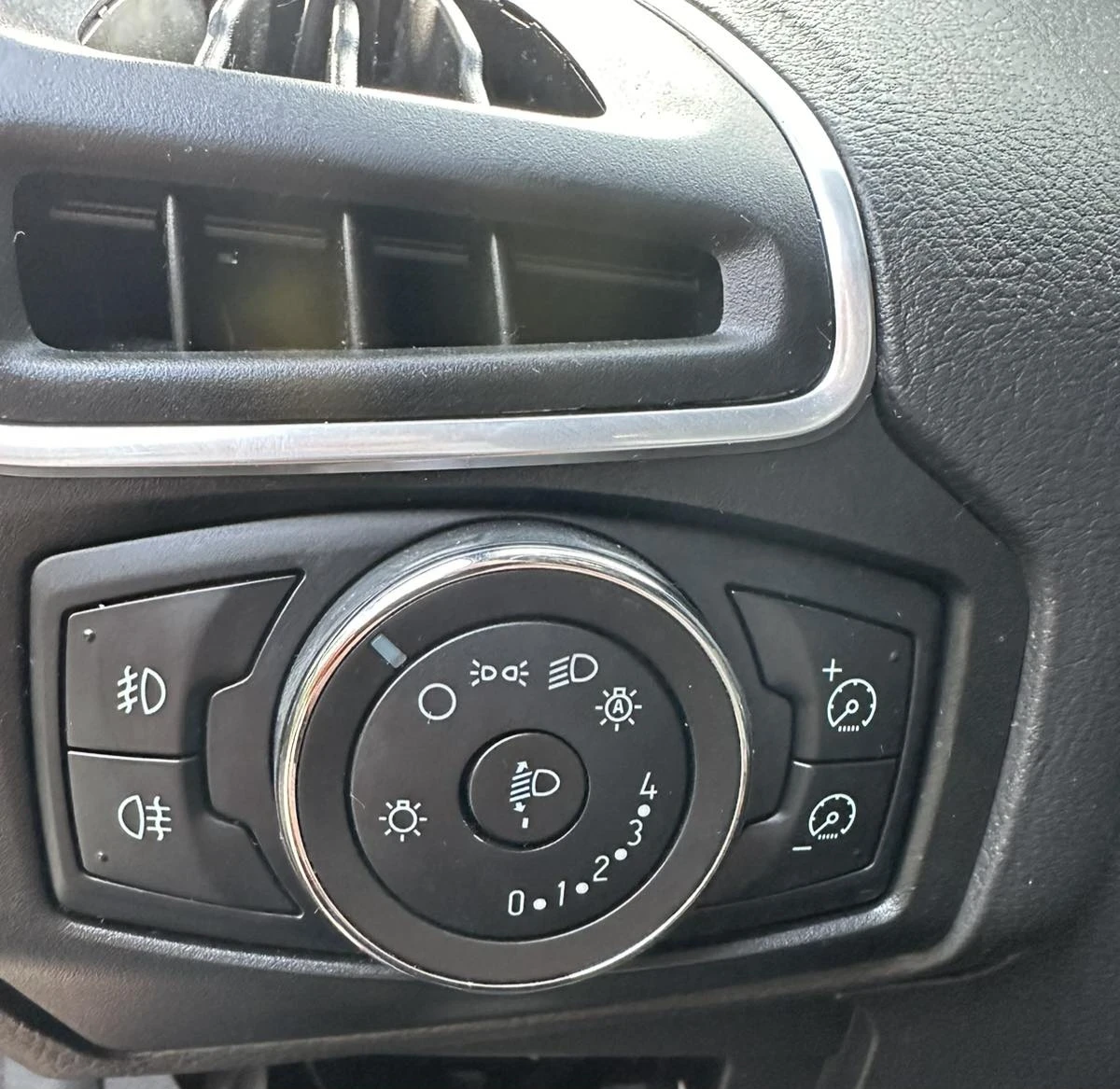 Ford Focus 1.6 ecoboost - изображение 10