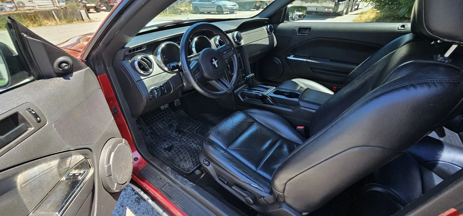 Ford Mustang  - изображение 7