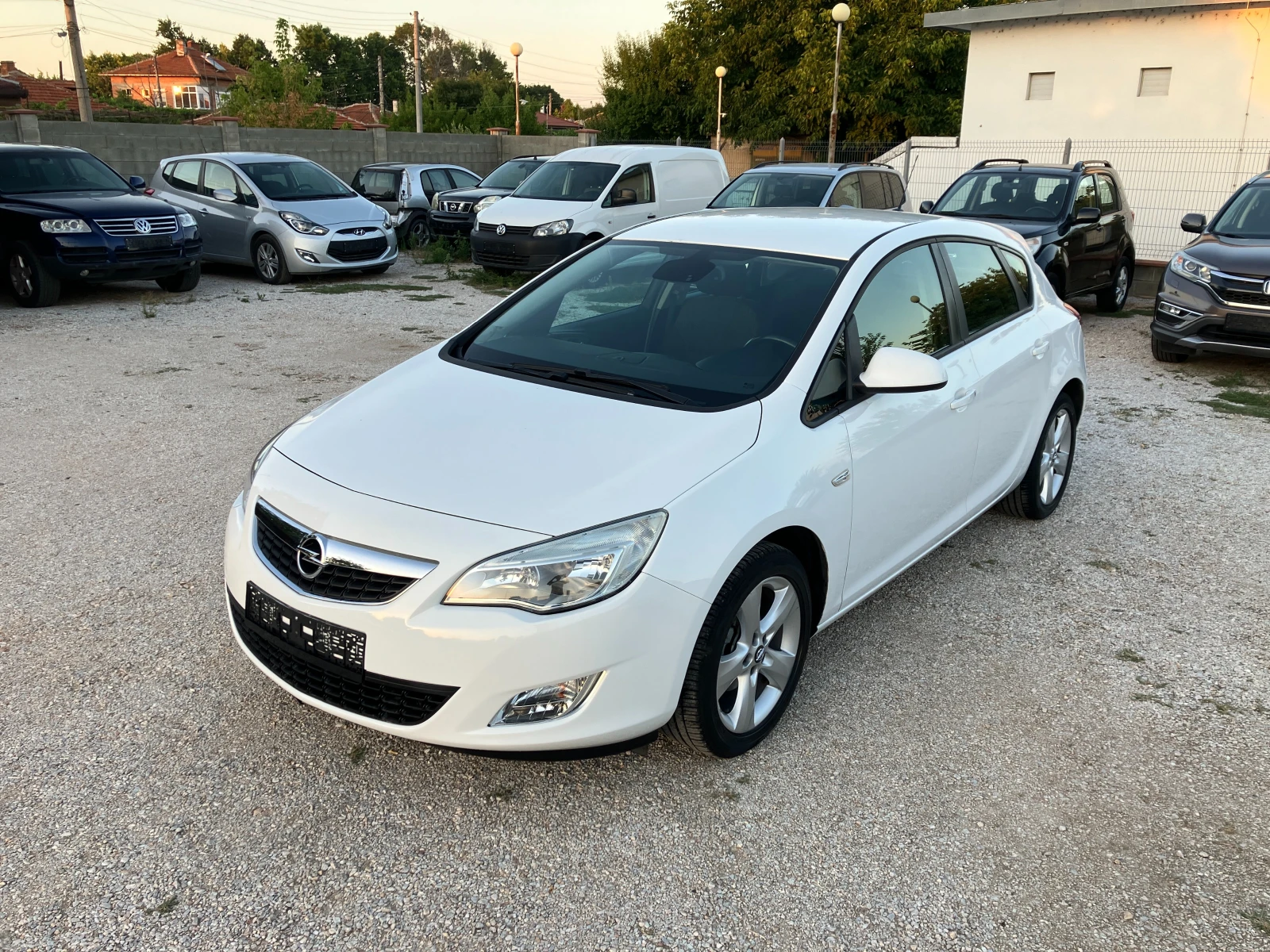 Opel Astra 1.4 - изображение 3