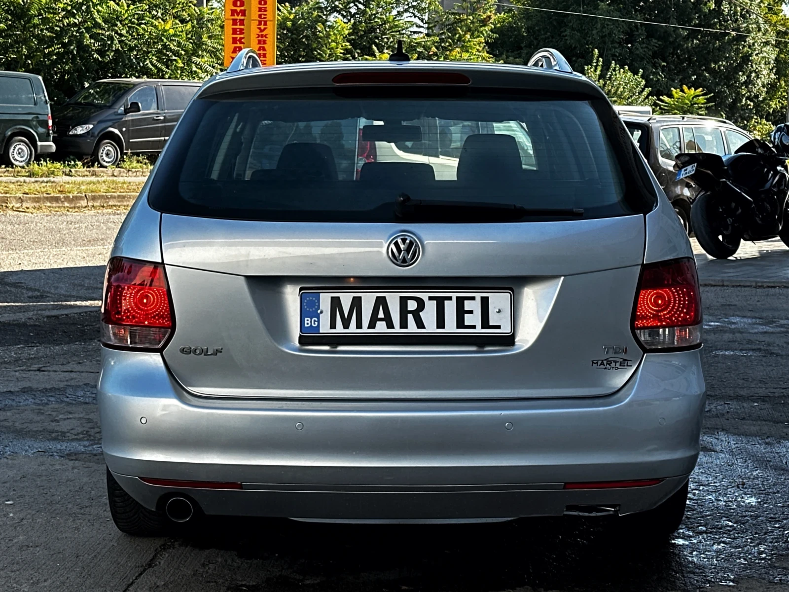 VW Golf 1.6TDi/ NAVI - изображение 5
