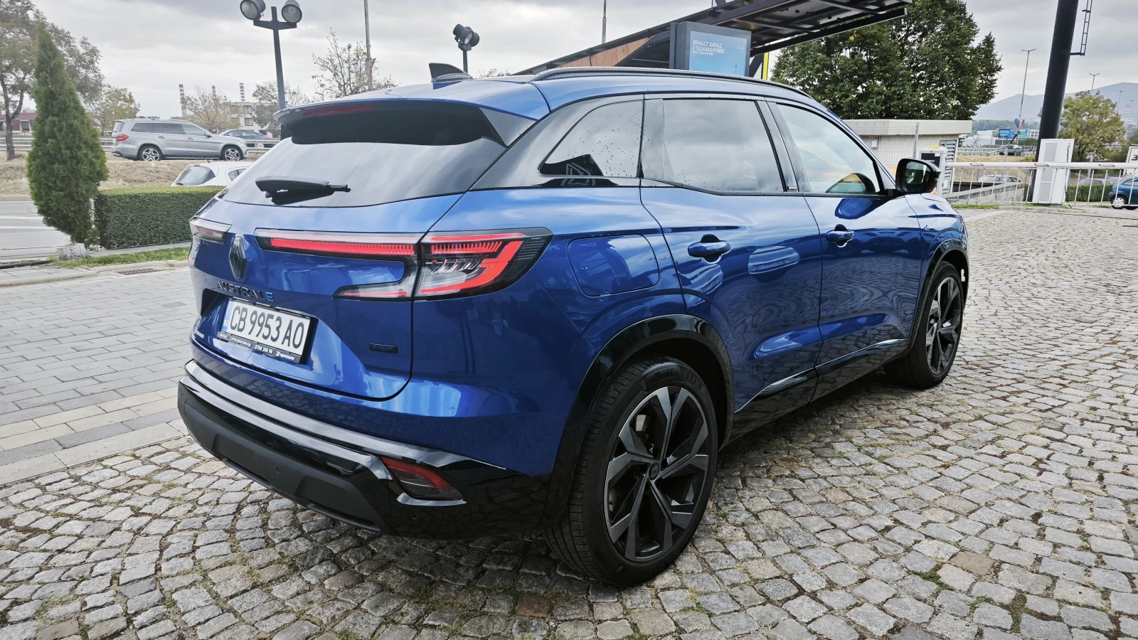 Renault Austral  iconic esprit Alpine E-tech /КАПАРИРАН - изображение 6