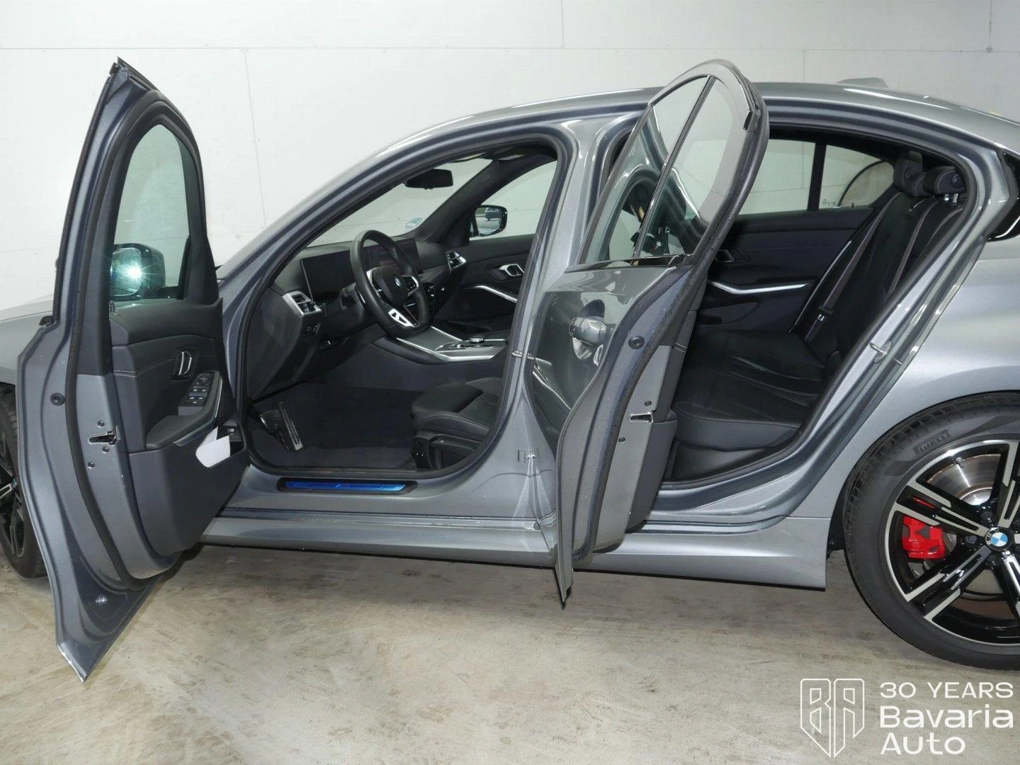 BMW 318 d M Sport Paket Steptronic - изображение 5