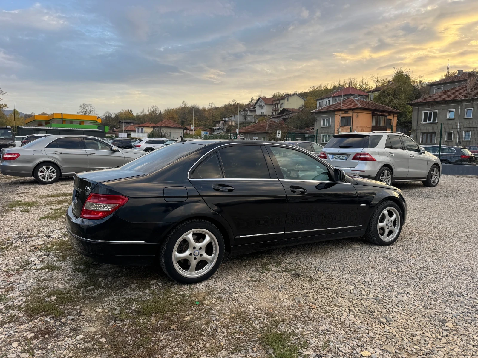 Mercedes-Benz C 220 Avangarde - изображение 4