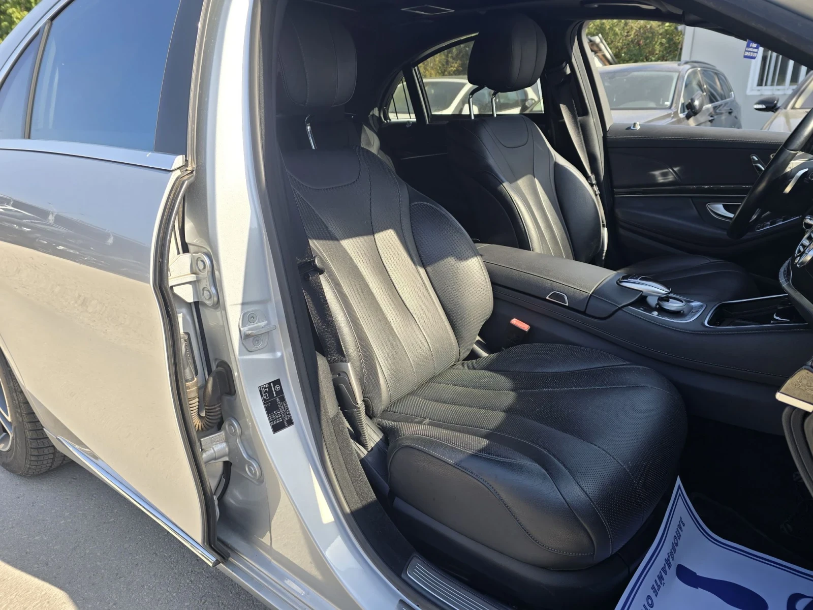 Mercedes-Benz S 500 AMG - 4MATIC - FULL Екстри, снимка 12 - Автомобили и джипове - 52709780