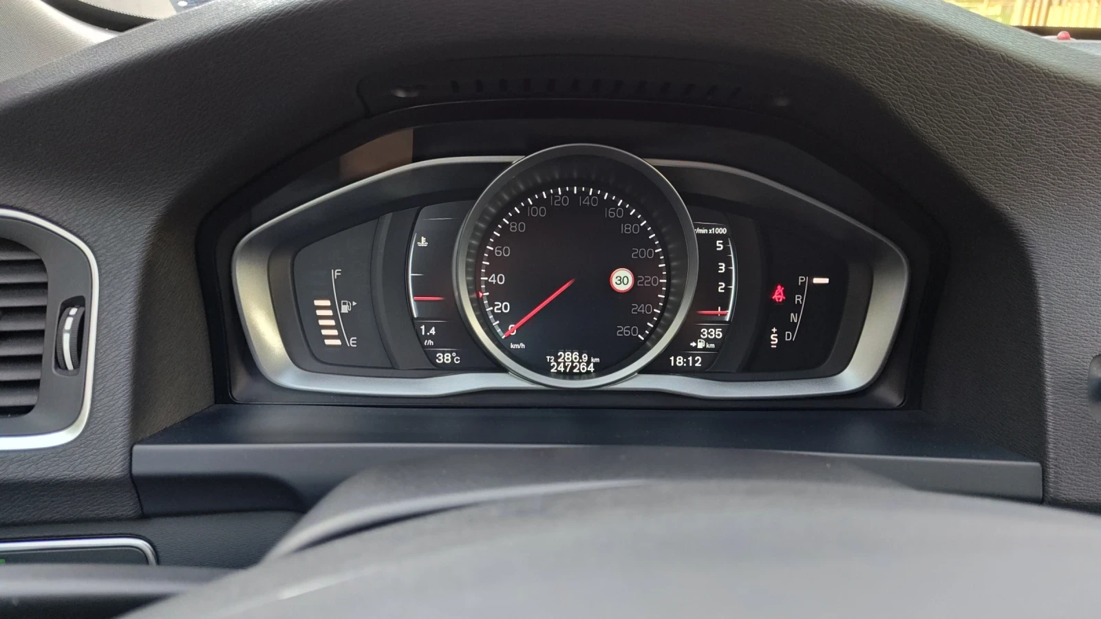 Volvo V60 | Mobile.bg � ����������� 4