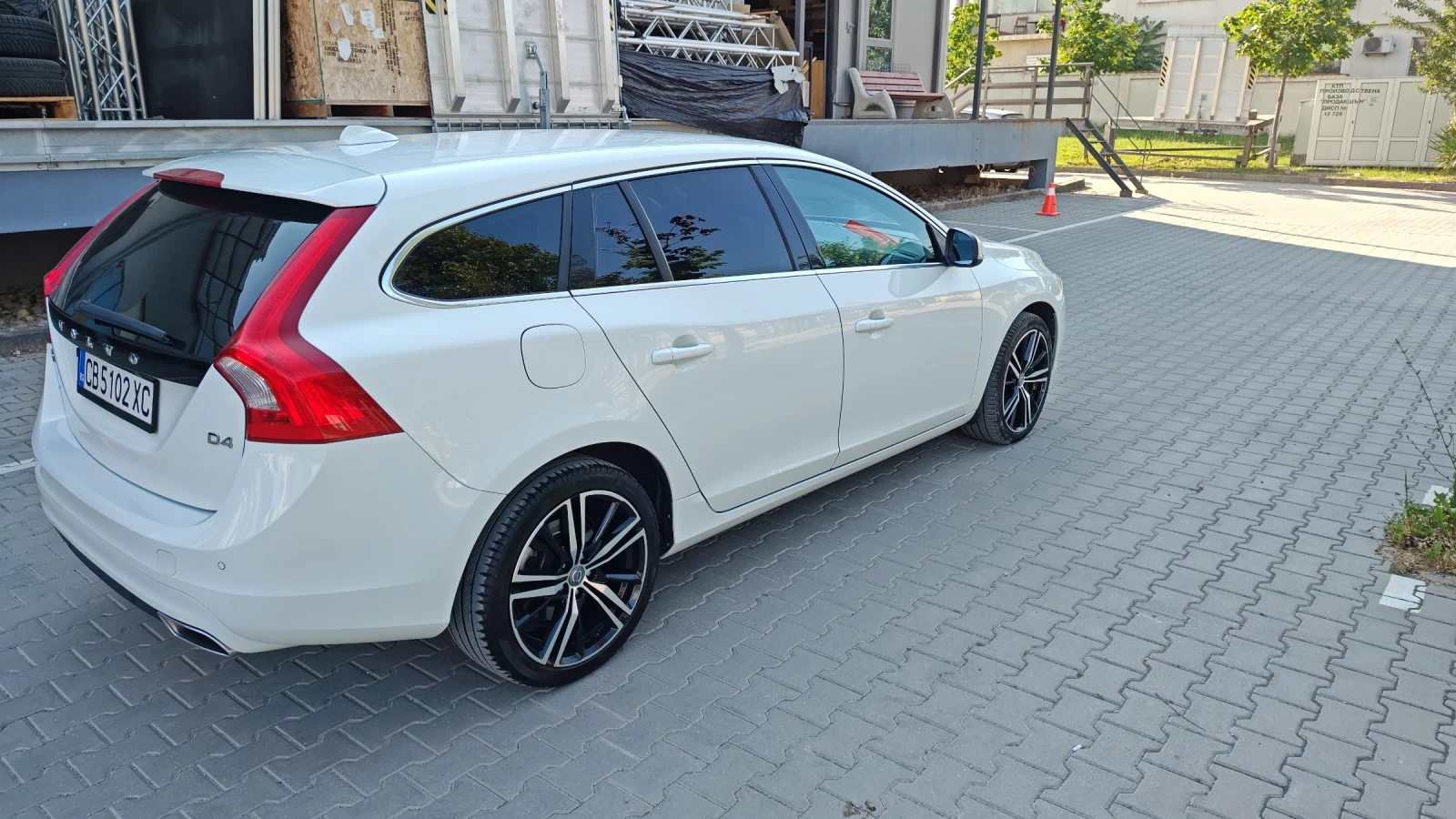 Volvo V60 | Mobile.bg � ����������� 13