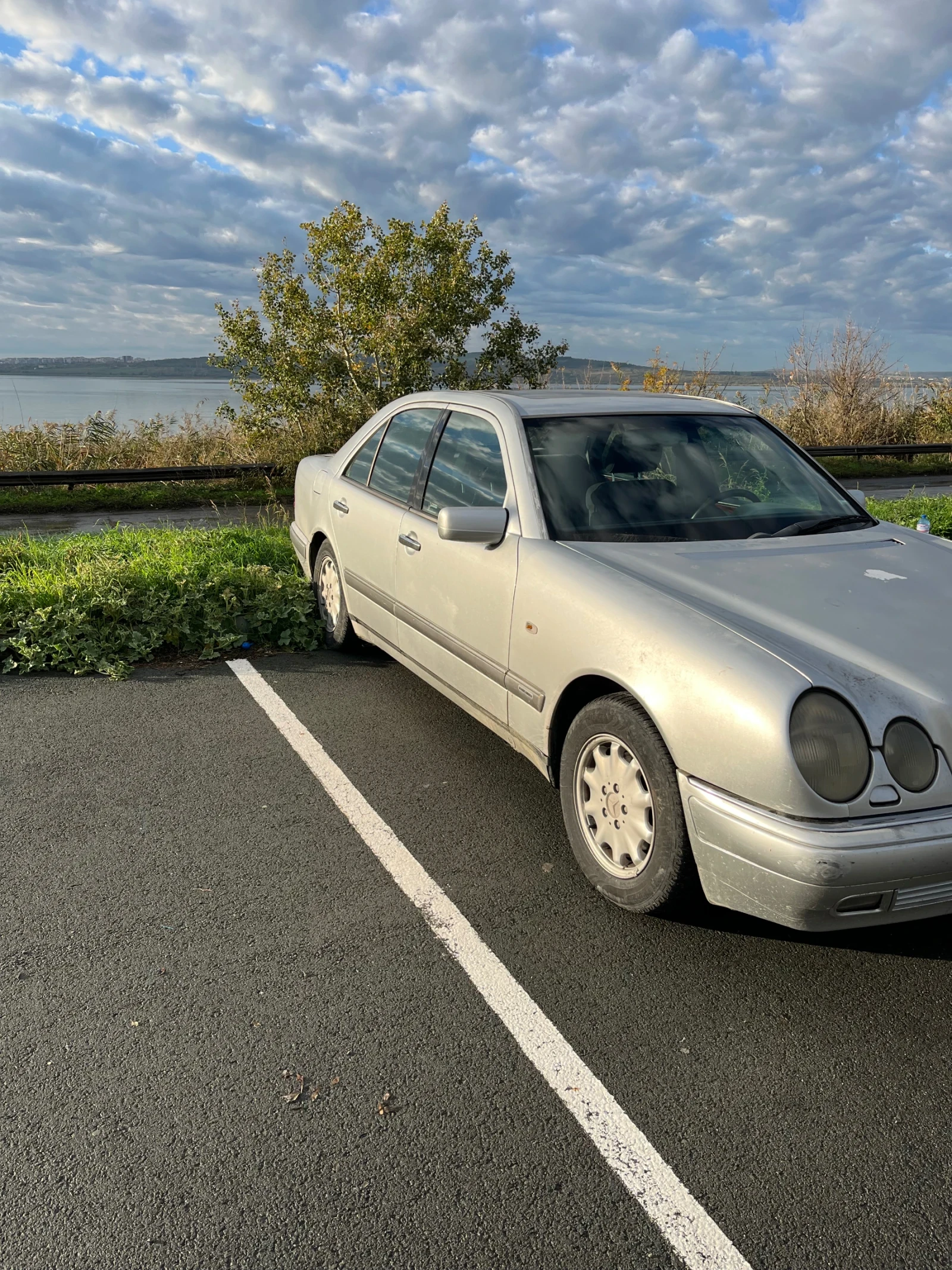 Mercedes-Benz E 200 | Mobile.bg � ����������� 4