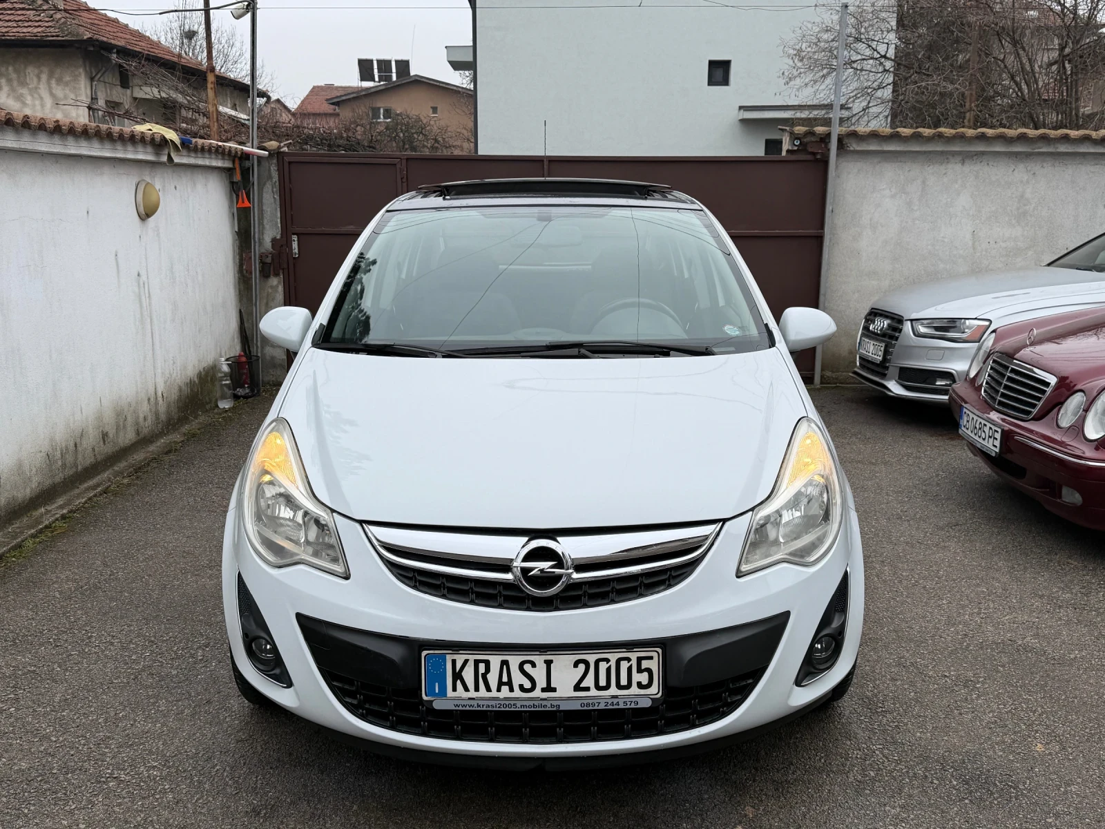 Opel Corsa 1.2I PANORAMA NAVI FACELIFT ГАЗОВ ИНЖЕКЦИОН - изображение 2
