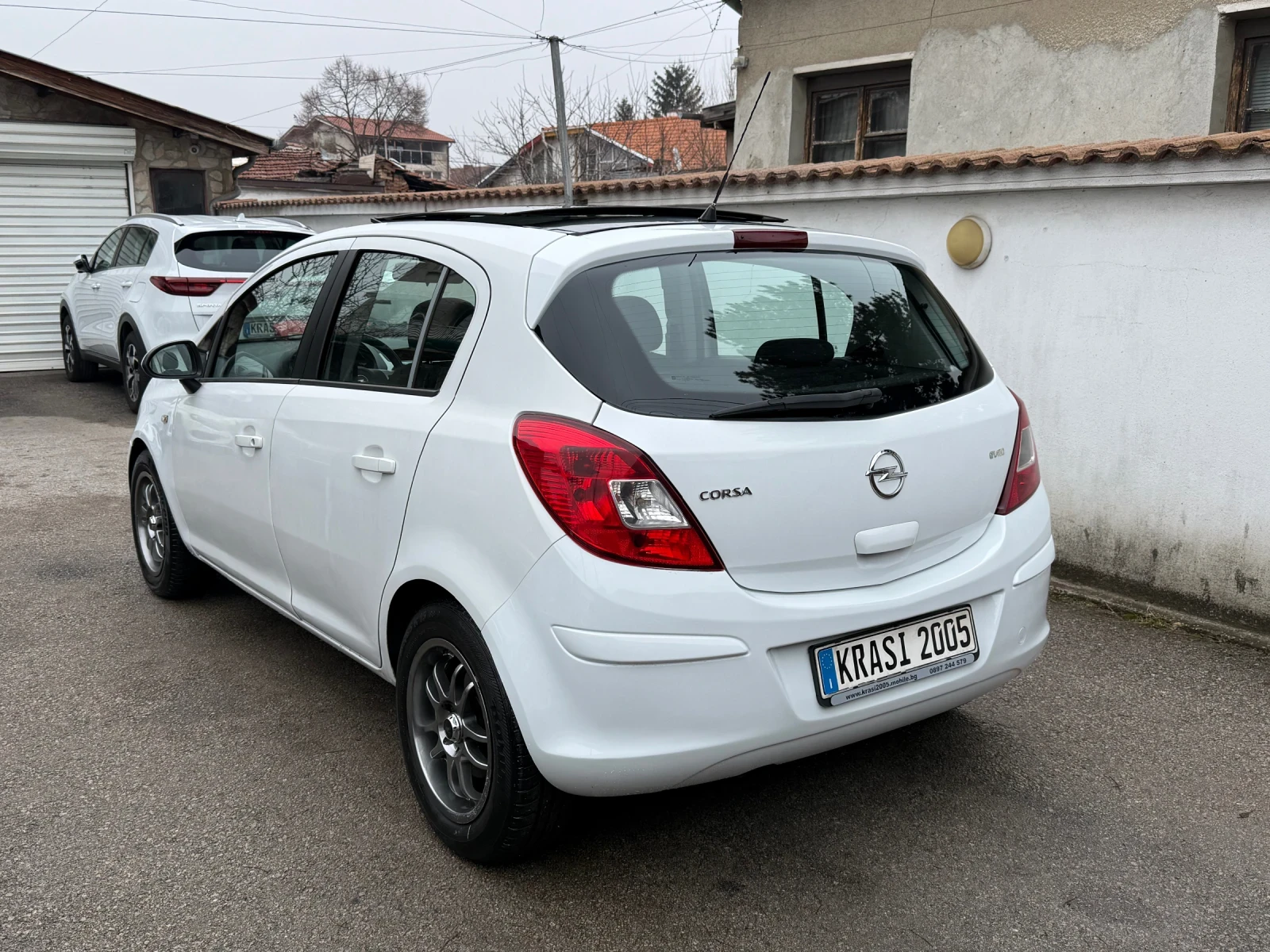 Opel Corsa 1.2I PANORAMA NAVI FACELIFT ГАЗОВ ИНЖЕКЦИОН - изображение 4