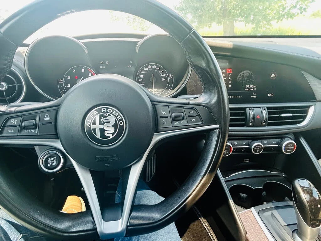 Alfa Romeo Giulia Ti Sport* CARFAX* ����������* (���� �� ��) | Mobile.bg � ����������� 8