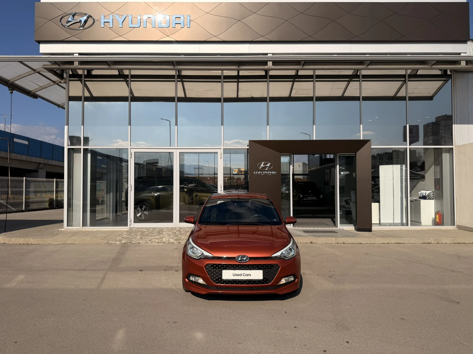 Hyundai I20 1.2, снимка 8 - Автомобили и джипове - 53768011