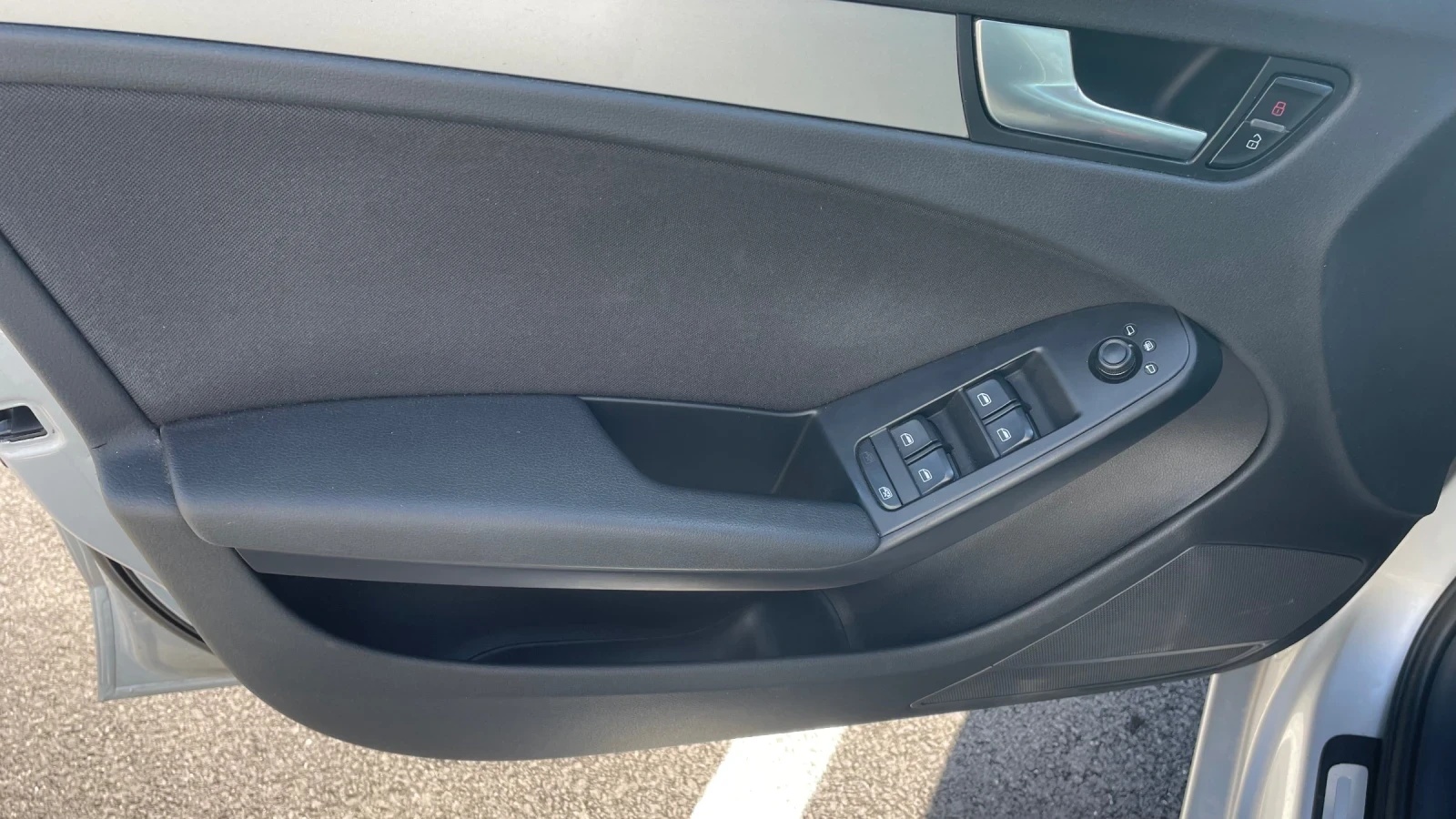 Audi A4 Audi A4 B8 170 к.с quattro, снимка 17 - Автомобили и джипове - 53845569