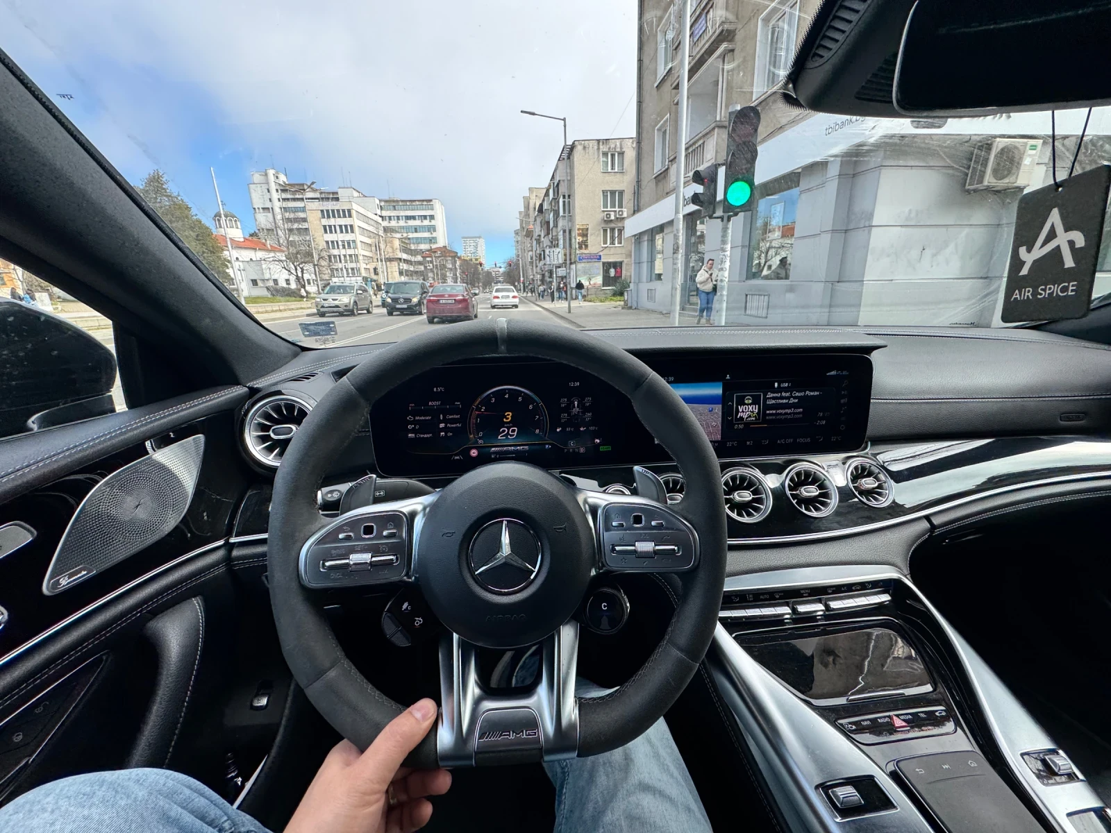 Mercedes-Benz AMG GT, снимка 4 - Автомобили и джипове - 53991348