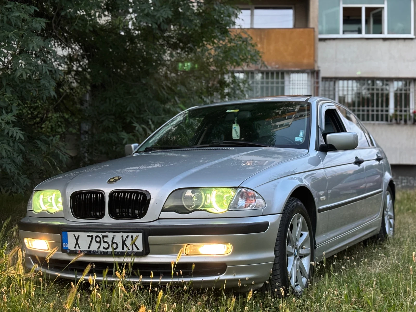 BMW 320 320d, снимка 9 - Автомобили и джипове - 54114157