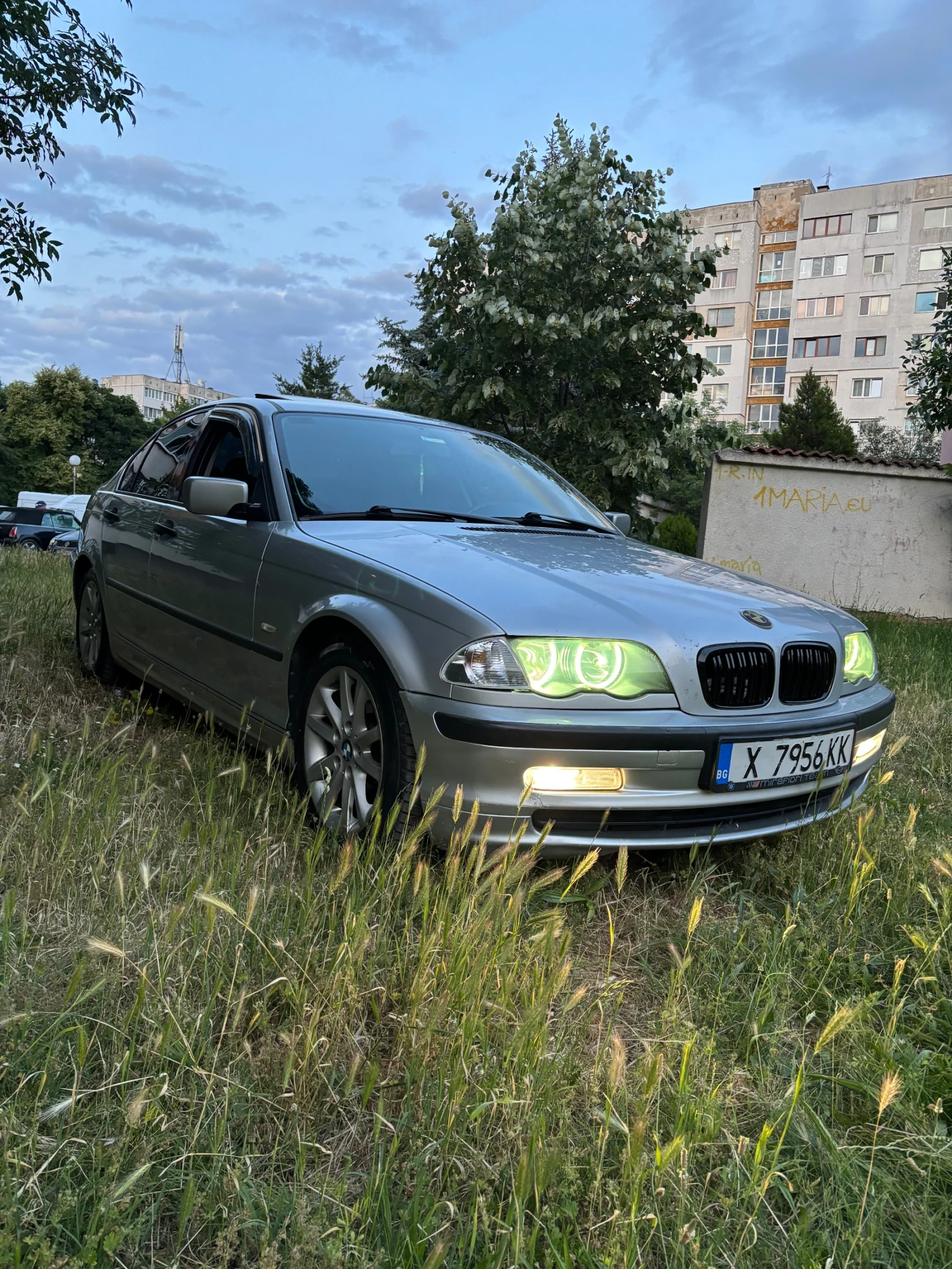 BMW 320 320d, снимка 8 - Автомобили и джипове - 54114157
