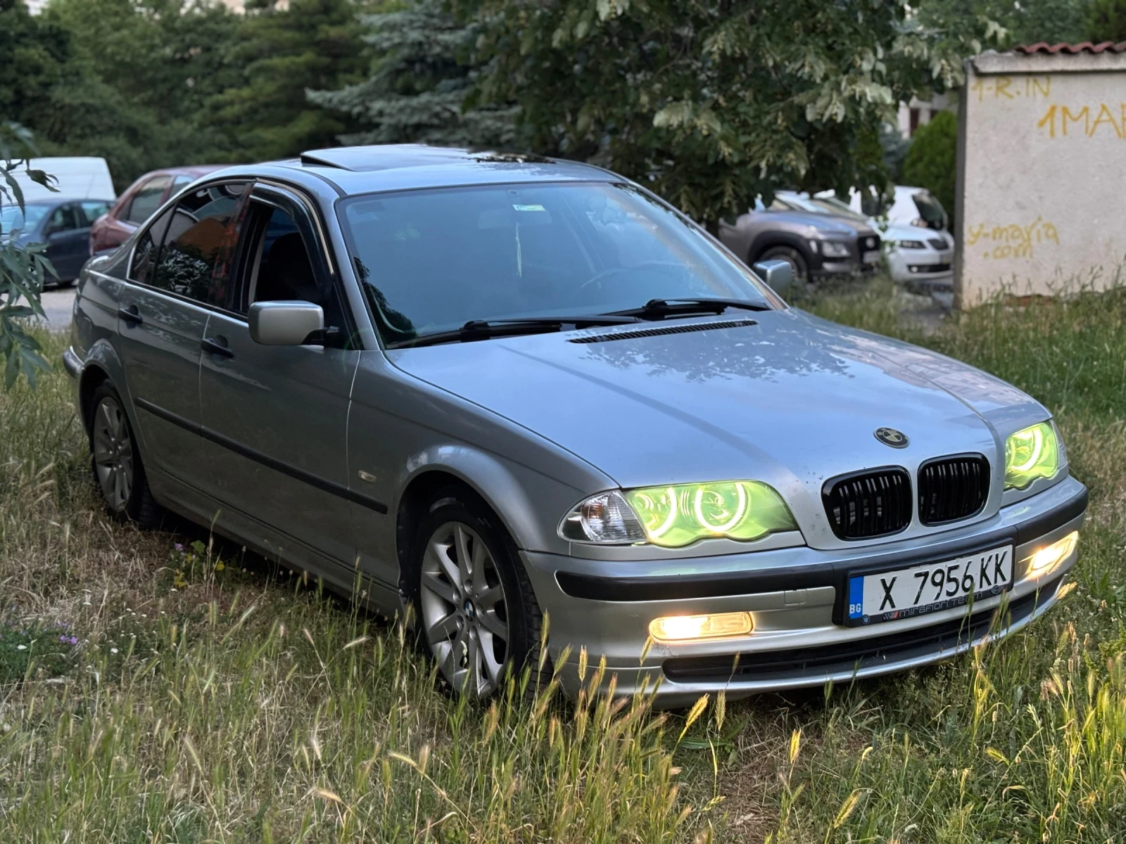 BMW 320 320d, снимка 6 - Автомобили и джипове - 54114157