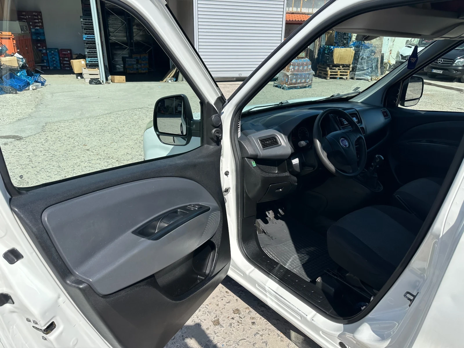 Fiat Doblo 1.4i LPG, снимка 6 - Автомобили и джипове - 54139416