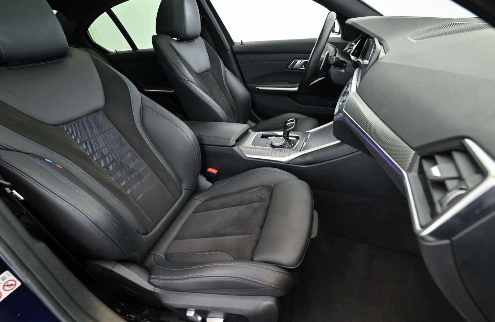 BMW 330 E xDrive Plug-In Hybrid | АВСТРИЯ, снимка 7 - Автомобили и джипове - 54181958