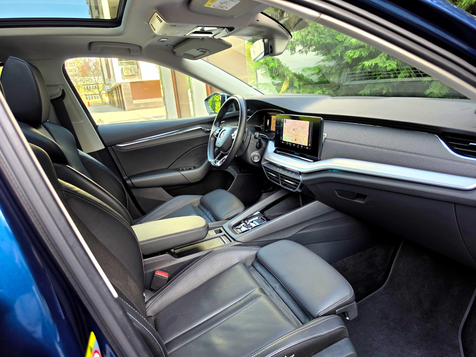 Skoda Octavia 1.5 G-TEC- PREMIUM PLUS .PODGRE-OBDUXVANE-DIGITAL-, снимка 11 - Автомобили и джипове - 54225804