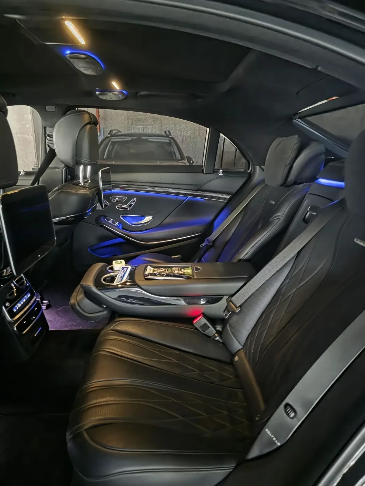 Mercedes-Benz S 63 AMG, снимка 15 - Автомобили и джипове - 54519069