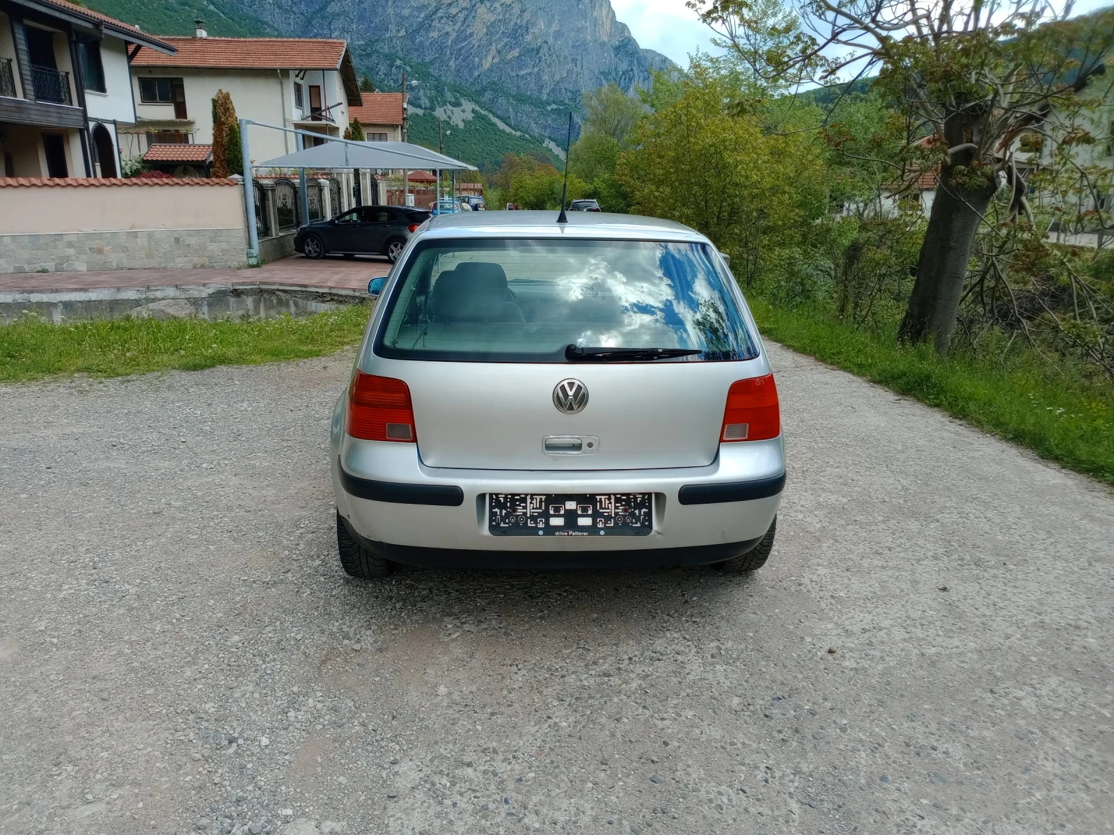 VW Golf 1.9 TDI 90 Климатроник , снимка 5 - Автомобили и джипове - 54566577