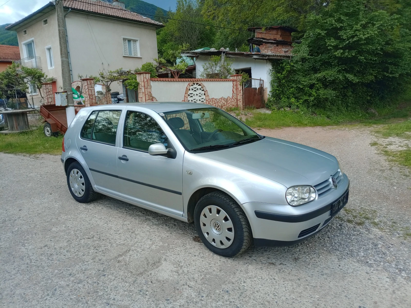 VW Golf 1.9 TDI 90 Климатроник , снимка 7 - Автомобили и джипове - 54566577