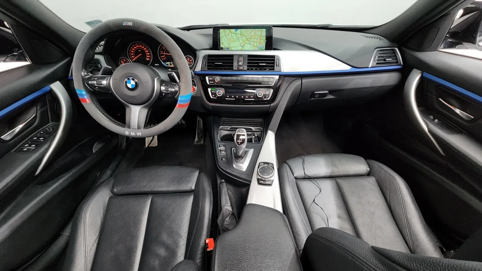 BMW 328 M ПАКЕТ/ПОДГРЕВ/ПАМЕТ/HEAD-UP/, снимка 5 - Автомобили и джипове - 54765770