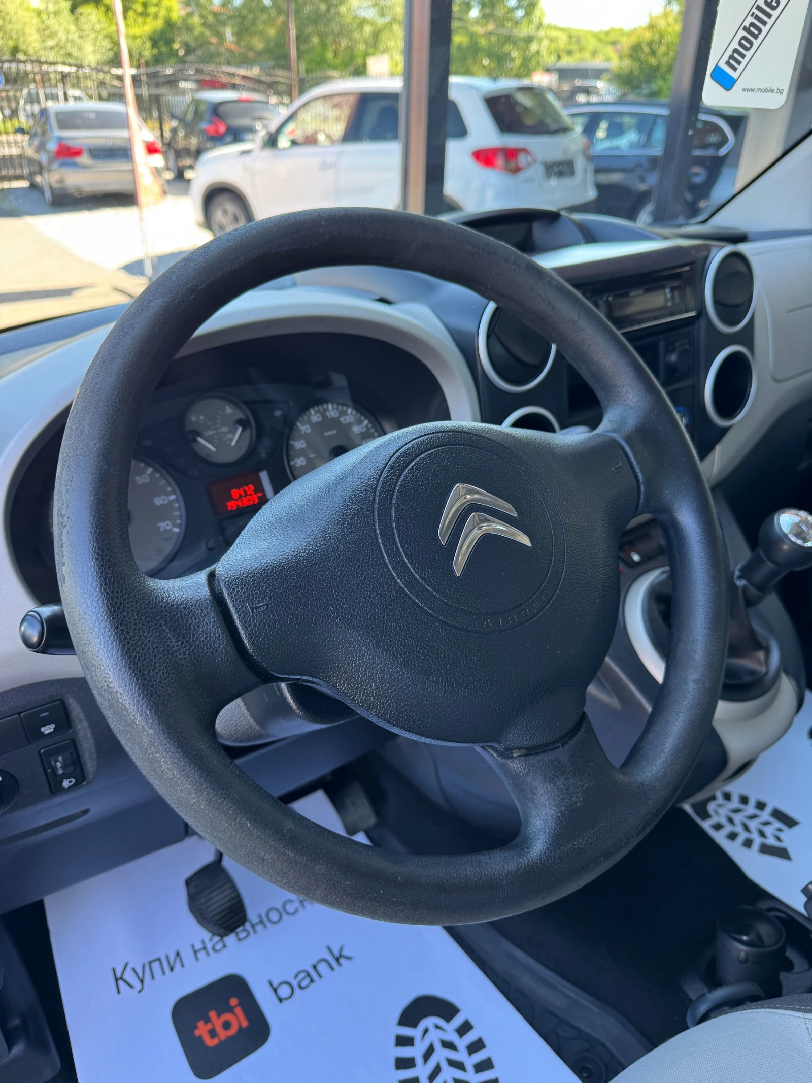 Citroen Berlingo 1.6HDI НОВ ВНОС, снимка 10 - Автомобили и джипове - 54913483