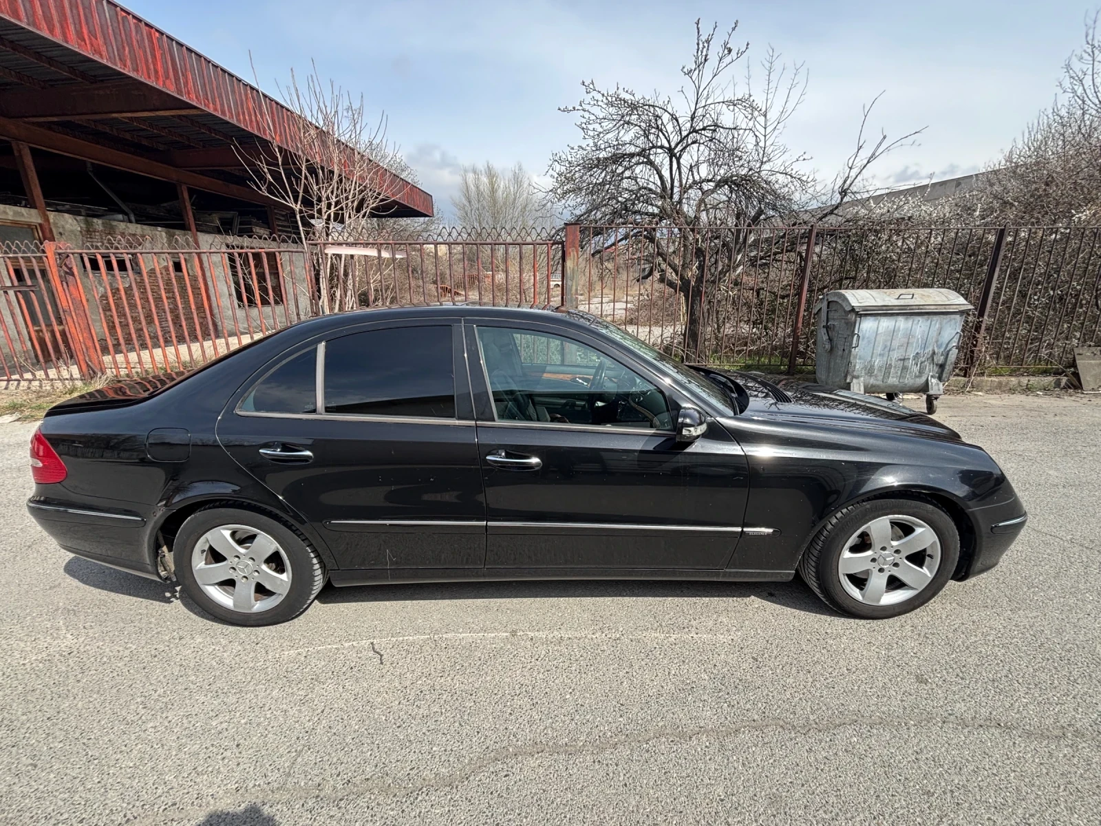 Mercedes-Benz E 270 E270 CDI, снимка 4 - Автомобили и джипове - 54944472
