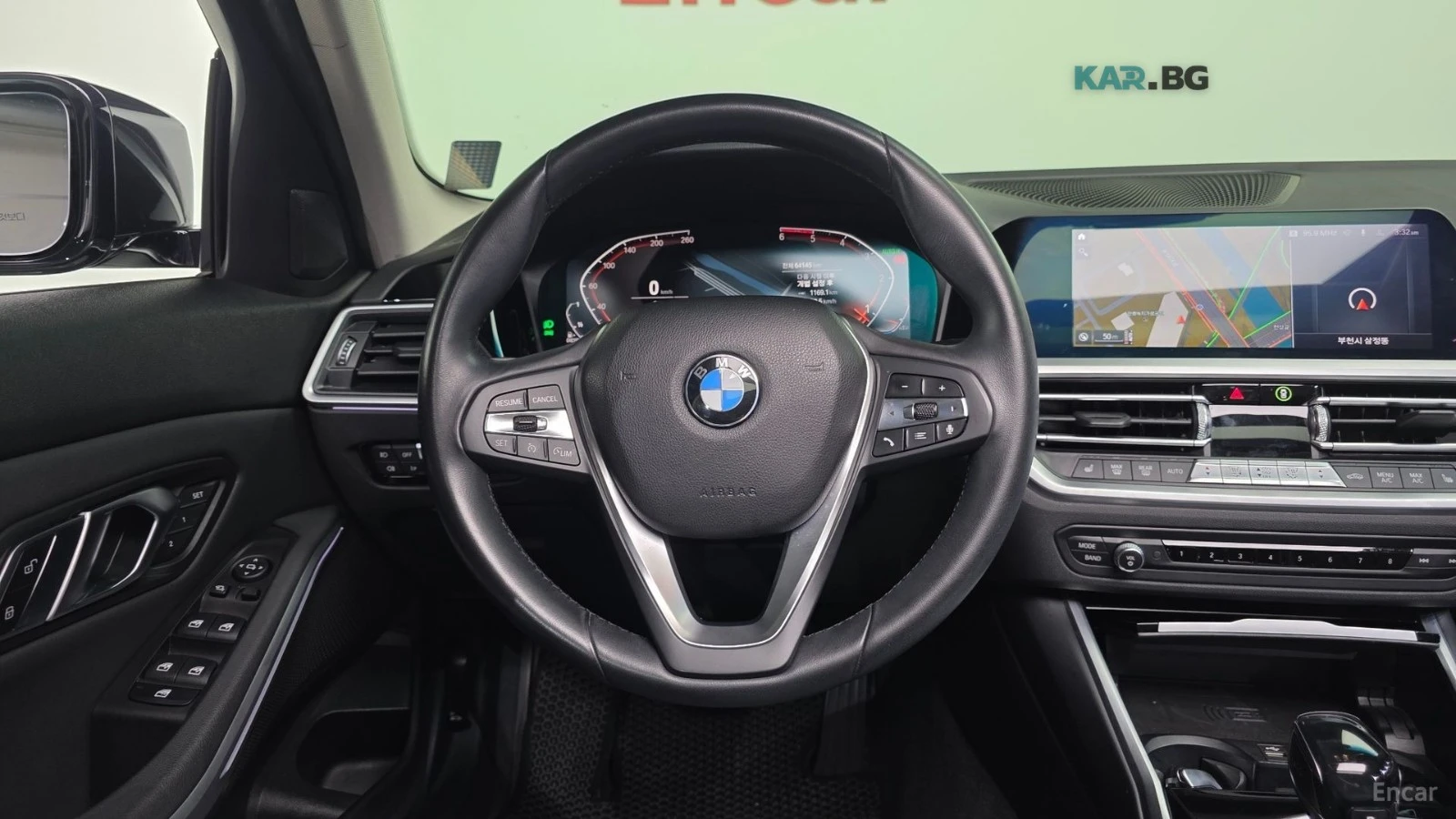 BMW 320 КОЖА* ПОДГРЕВ* NAVI* ПАНО* КАМЕРИ, снимка 11 - Автомобили и джипове - 55408448