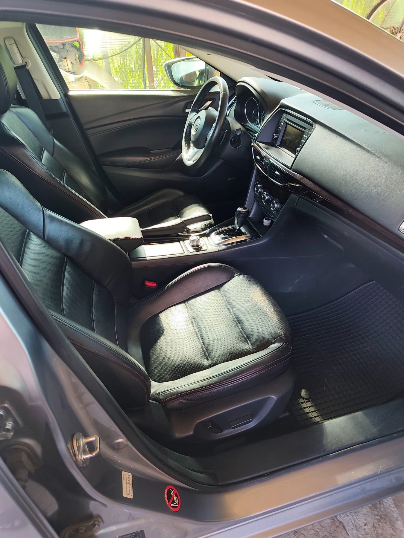 Mazda 6 2.2d 175кс. Автомат, Спешно, снимка 10 - Автомобили и джипове - 55564019