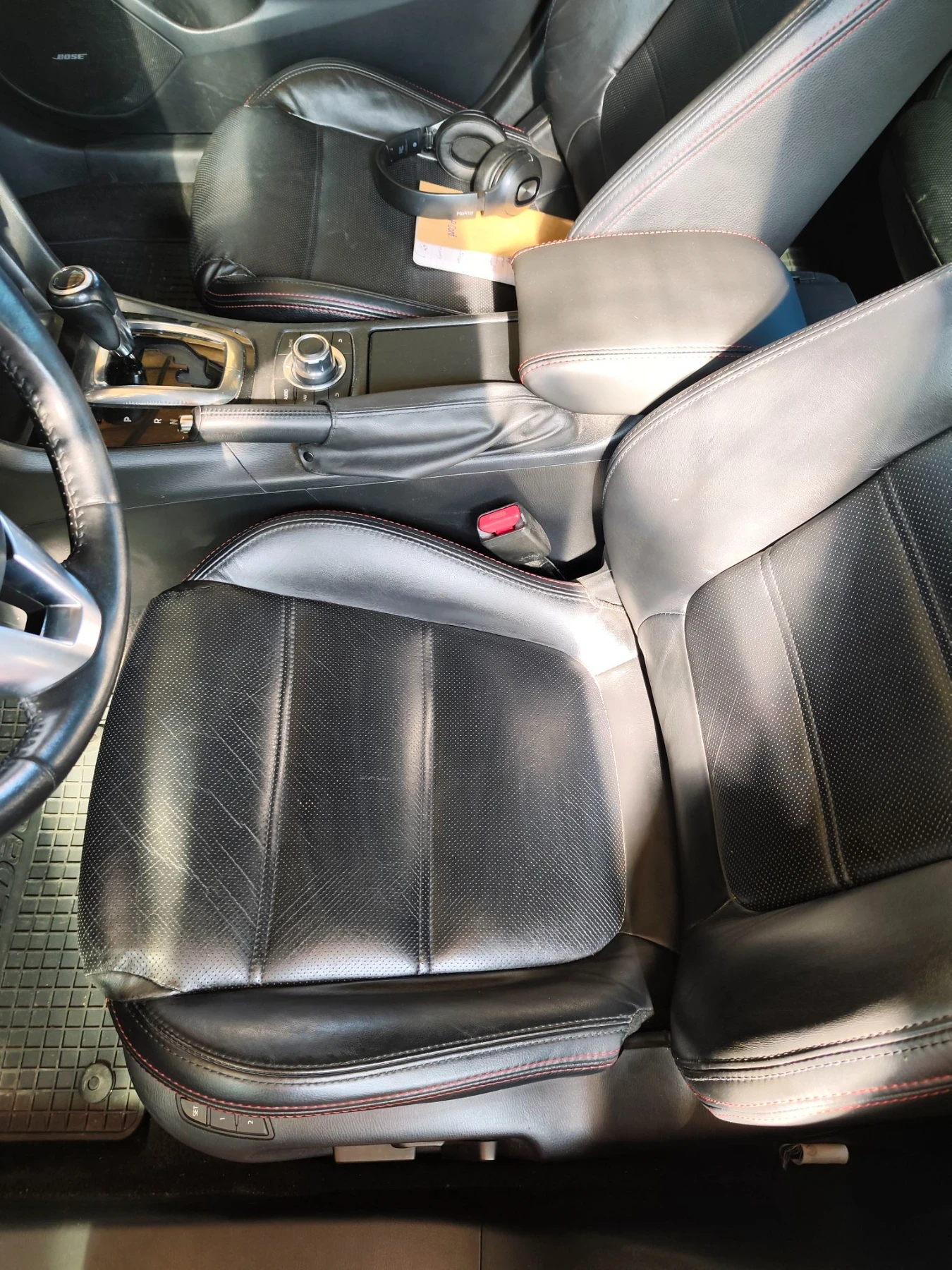 Mazda 6 2.2d 175кс. Автомат, Спешно, снимка 12 - Автомобили и джипове - 55564019