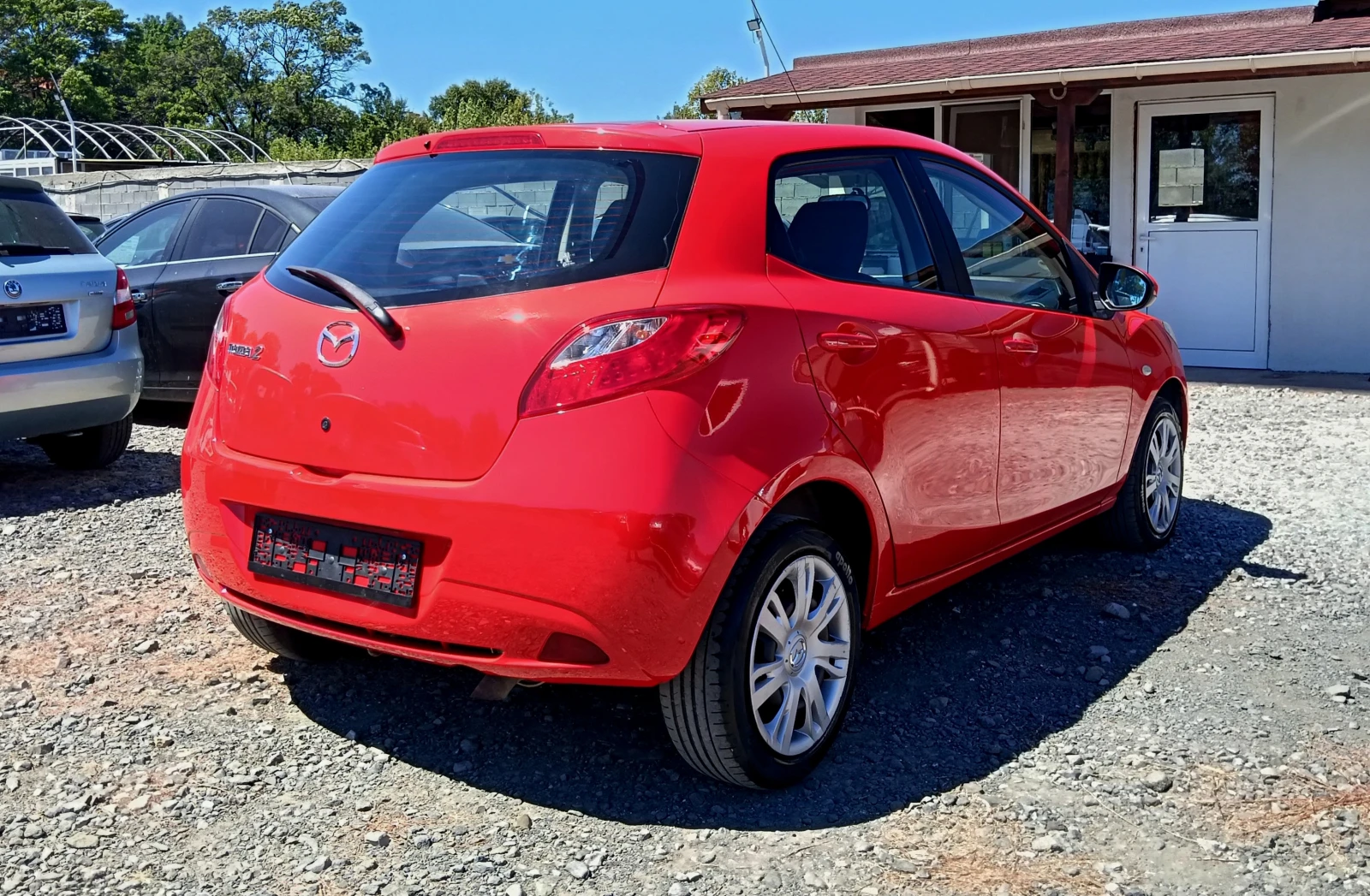 Mazda 2 1.6 HDI, снимка 4 - Автомобили и джипове - 55752311