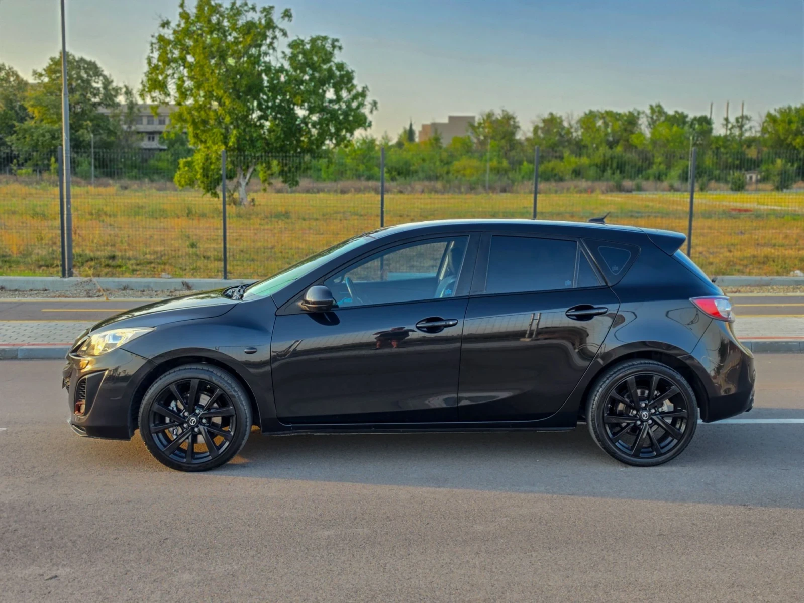 Mazda 3 2.2 Mzr-cd, снимка 8 - Автомобили и джипове - 55817175