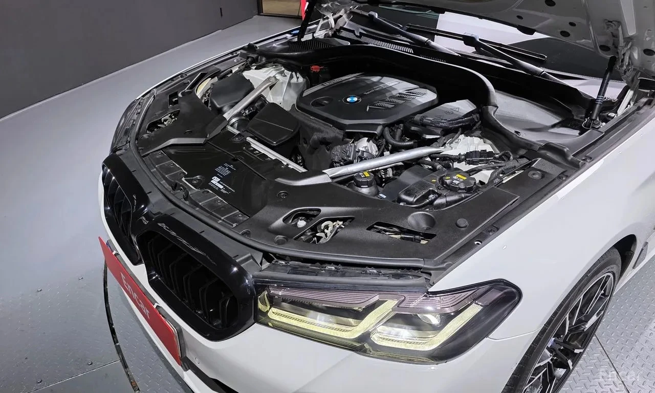 BMW 520 XDRIVE20D * M SPORT* ��������� ���� �� ��������*   | Mobile.bg � ����������� 17