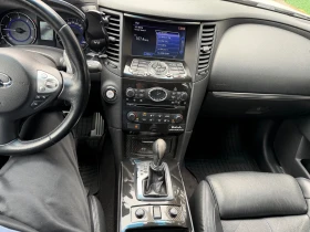 Infiniti QX70 S Black Carbon 027/100 Limited, снимка 11