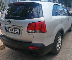 Обява за продажба на Kia Sorento 2.2D 16V CRDi 4WD 197 hp 6AT EX ~17 400 лв. - изображение 3