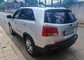Обява за продажба на Kia Sorento 2.2D 16V CRDi 4WD 197 hp 6AT EX ~17 400 лв. - изображение 2