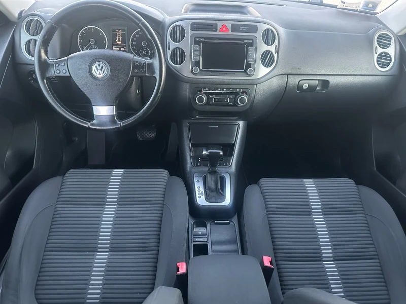 VW Tiguan 2.0 TDI 4X4, снимка 9 - Автомобили и джипове - 48393058