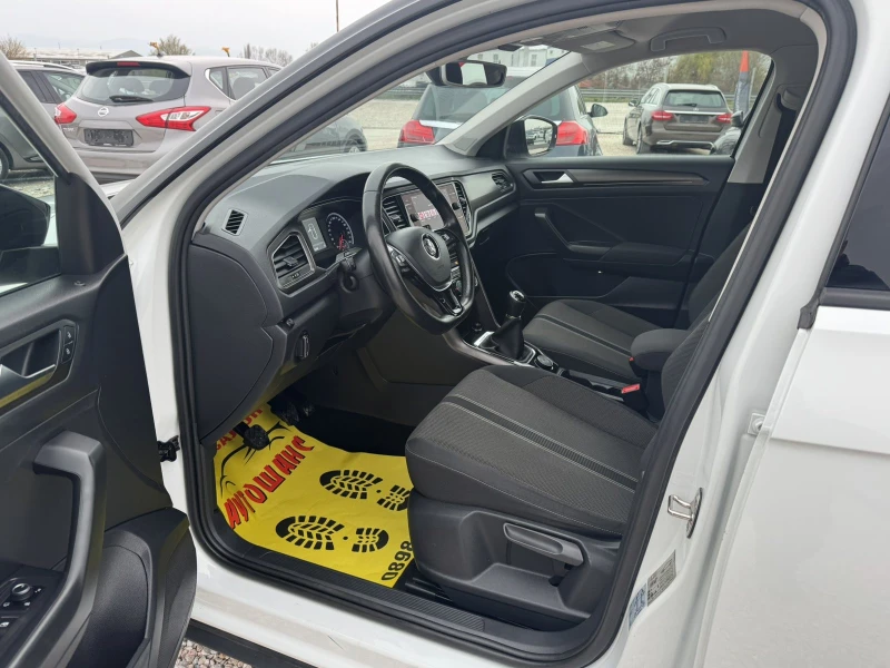 VW T-Roc 2.0TDI 4MOTION, снимка 12 - Автомобили и джипове - 49670277