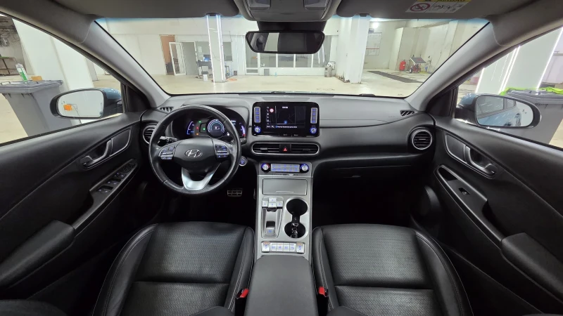 Hyundai Kona 64KWh/Premium/SOH100%, снимка 12 - Автомобили и джипове - 52489961