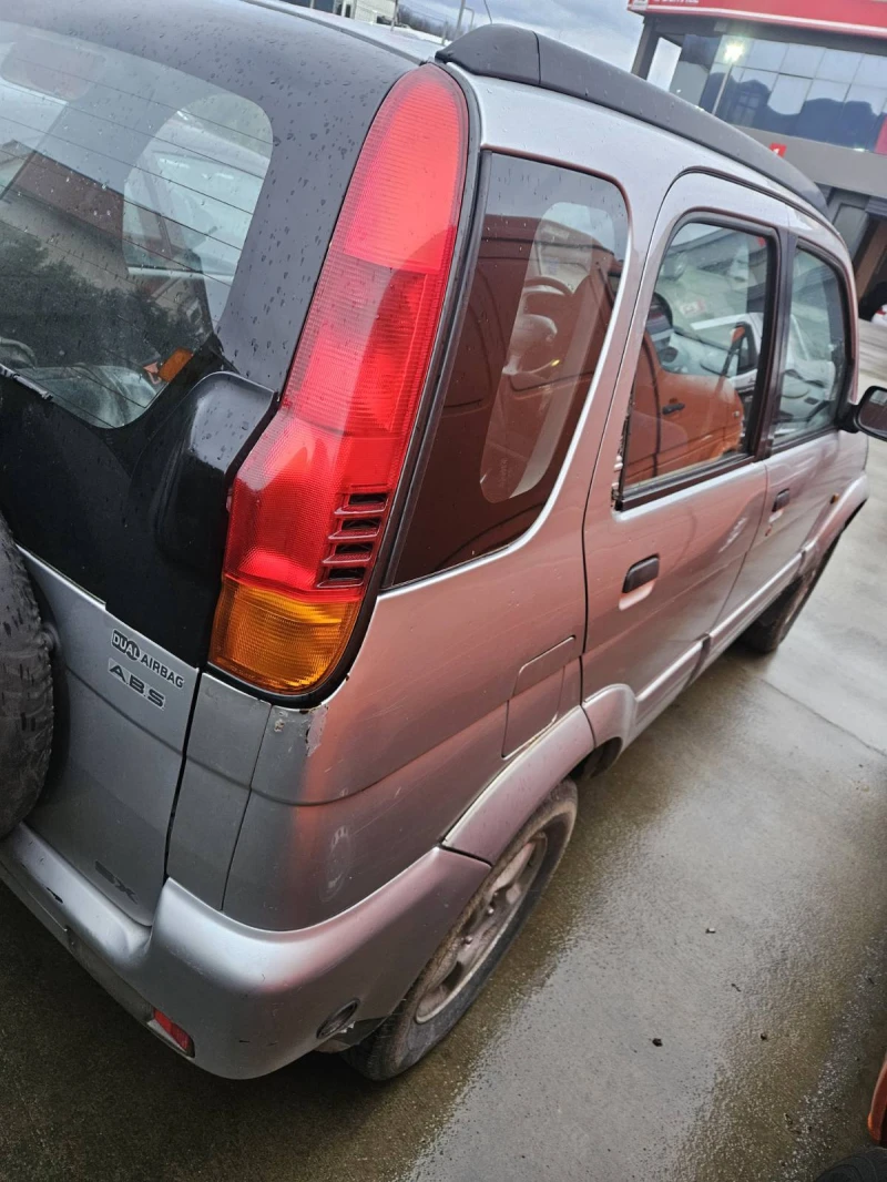 Daihatsu Terios, снимка 6 - Автомобили и джипове - 52663574