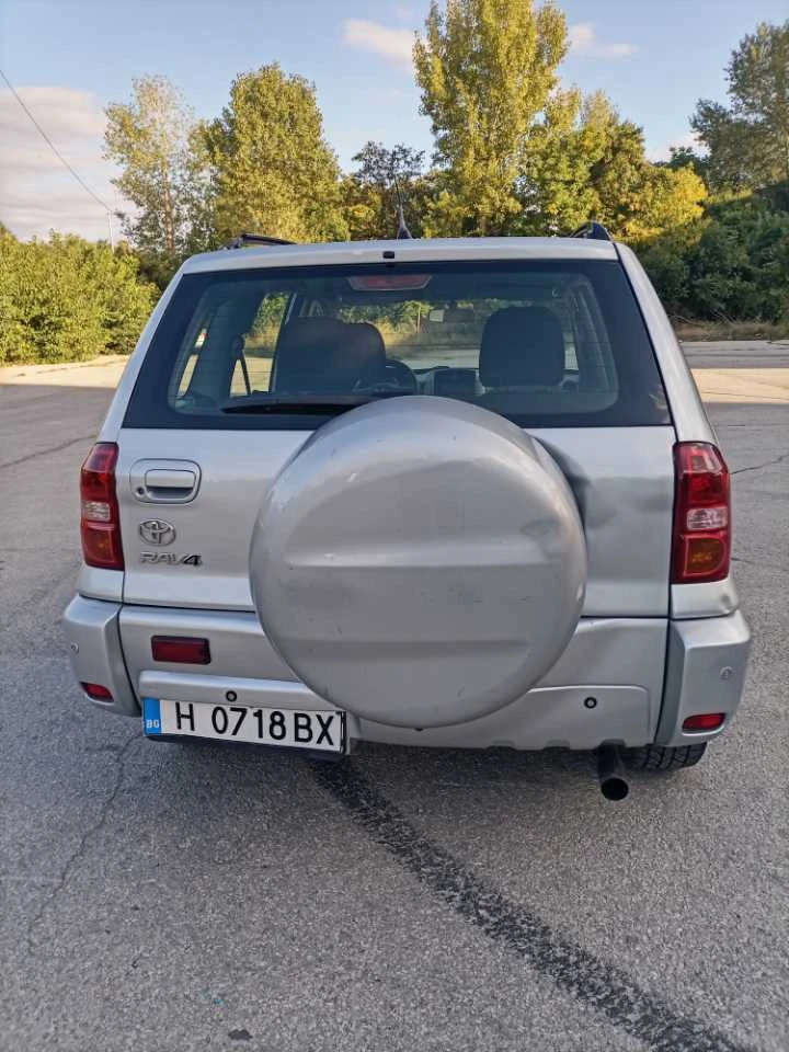 Toyota Rav4, снимка 3 - Автомобили и джипове - 47715704