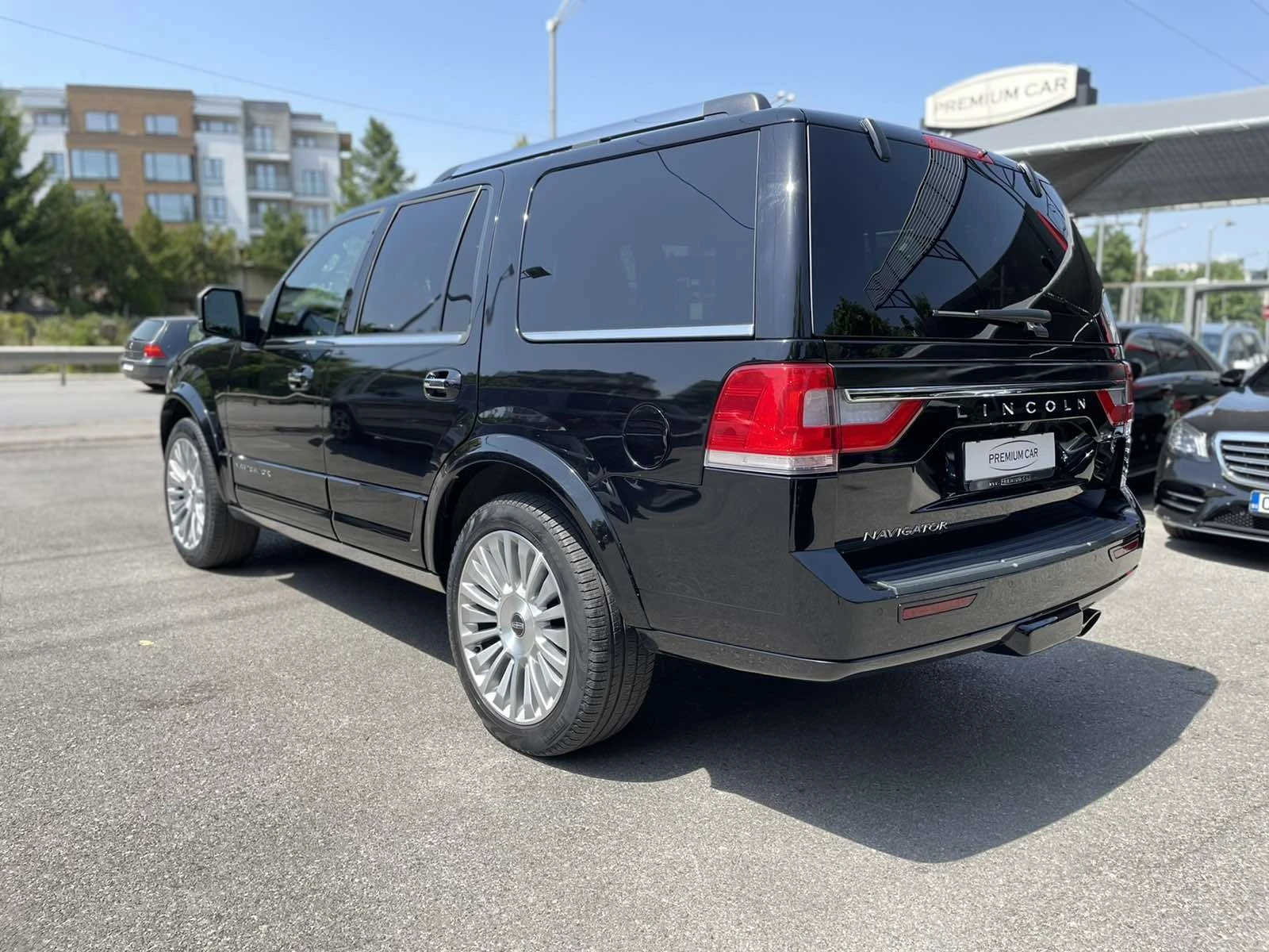 Lincoln Navigator 3.5 i - изображение 5